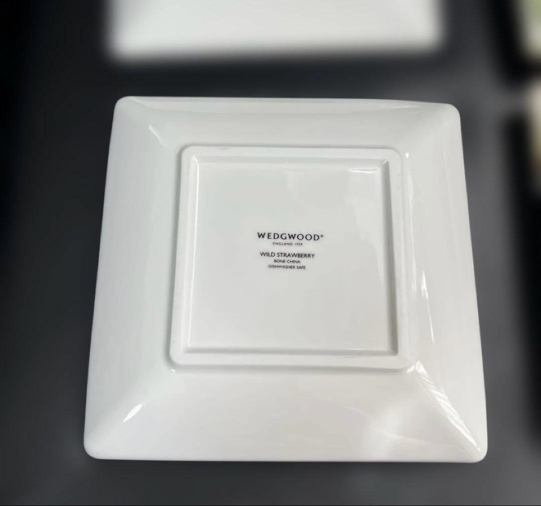 ☆ IF出品☆ ［新品］ スクエアプレート2枚