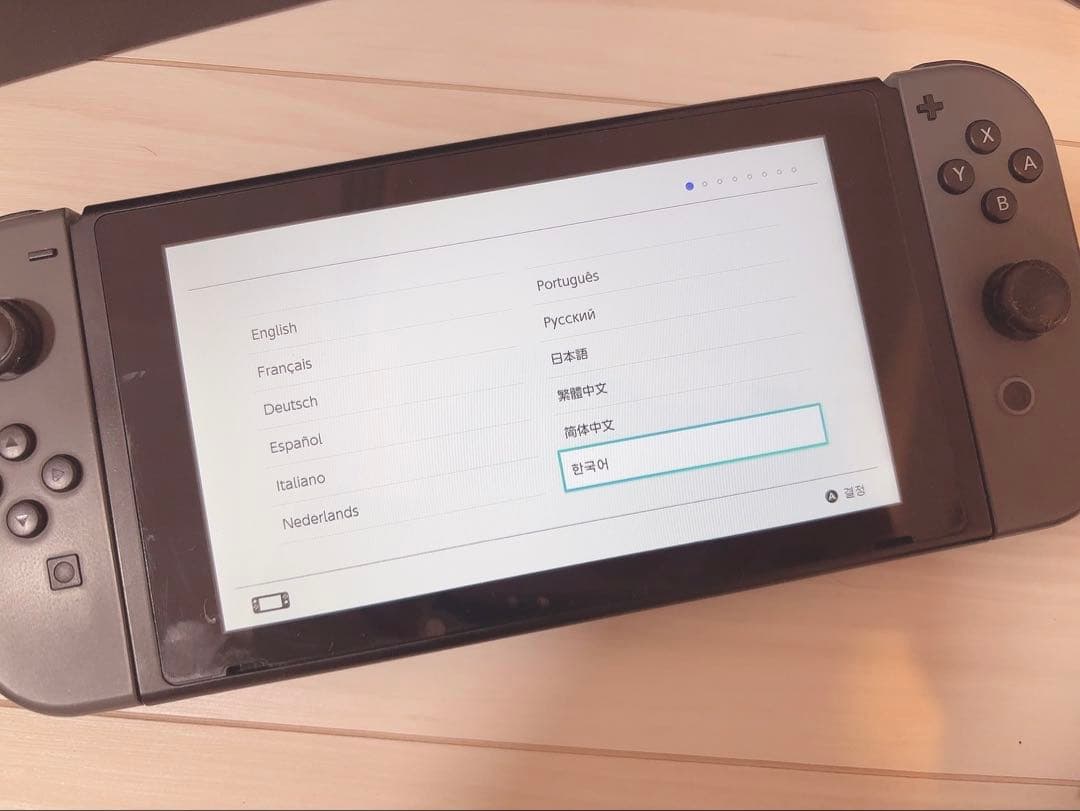 Nintendo Switch ジャンク扱い（バッテリー膨張、シール）
