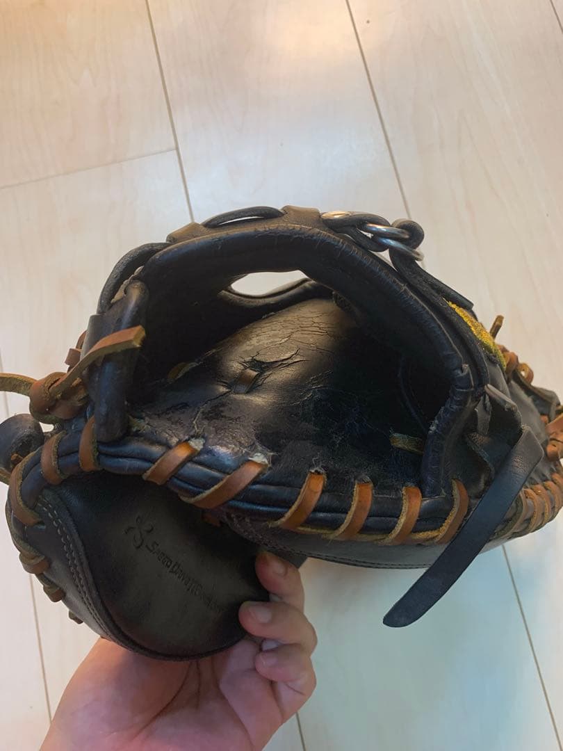 ミズノプロ　硬式用キャッチャーミット　全紐交換済み　美品