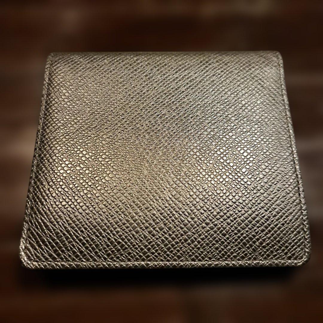 Louis Vuitton 二つ折り財布 タイガ