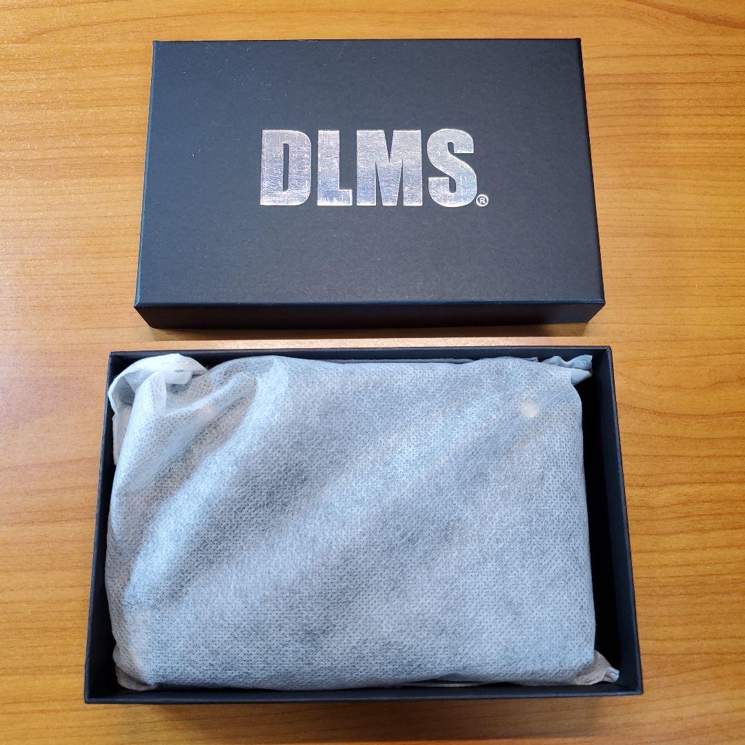 【未使用】DLMS 黒 レザー 二つ折り財布