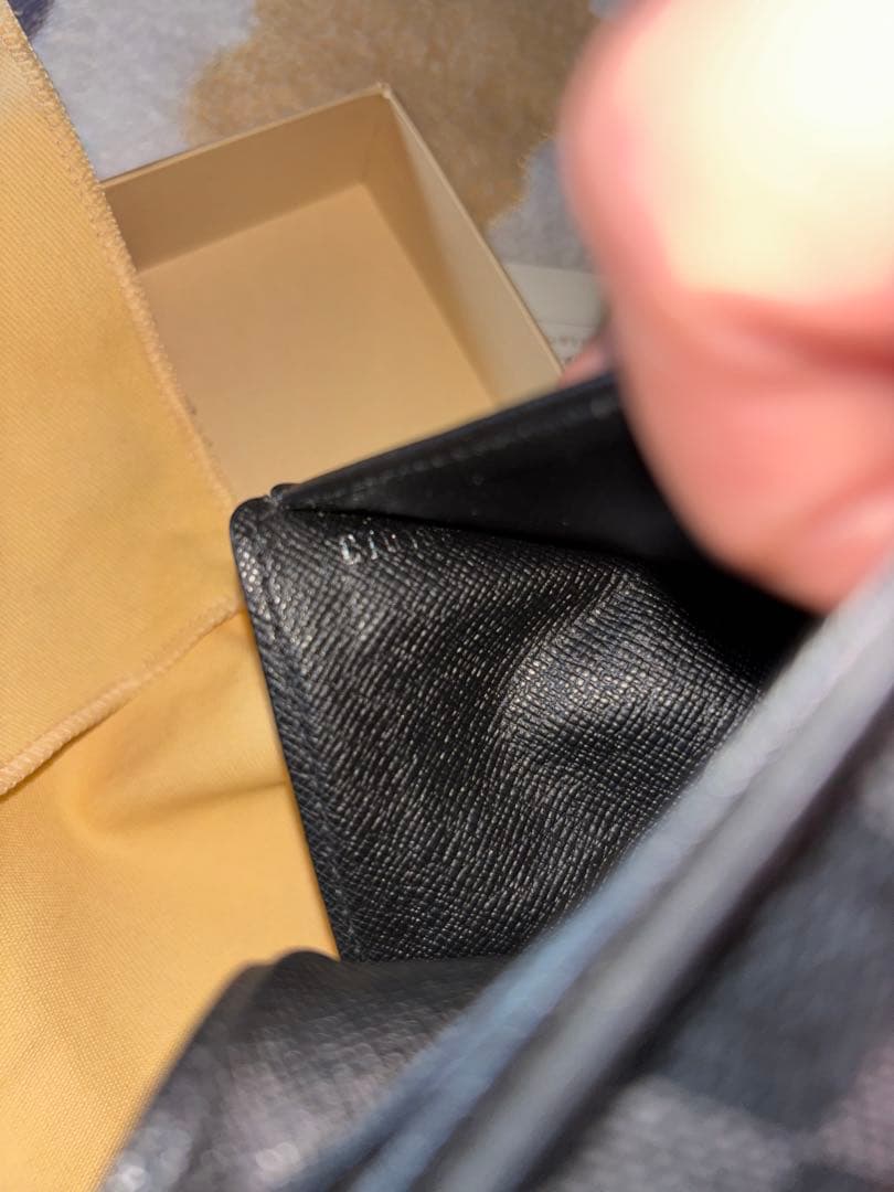 LOUIS VUITTON ルイヴィトン ダミエグラフィット 財布 CT0183