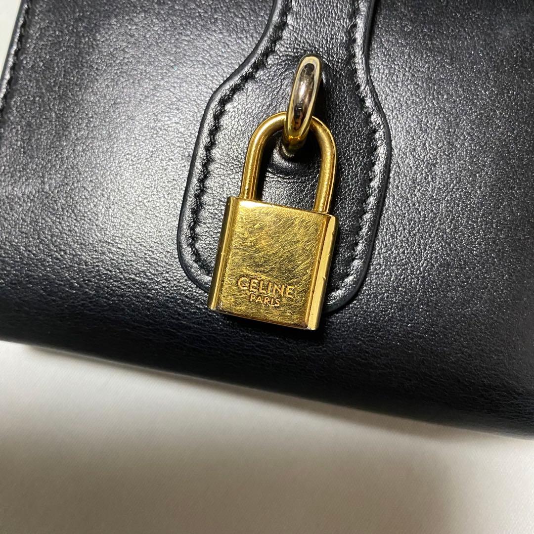 CELINE ゴールドパドロック スモール ストラップウォレット 正規品
