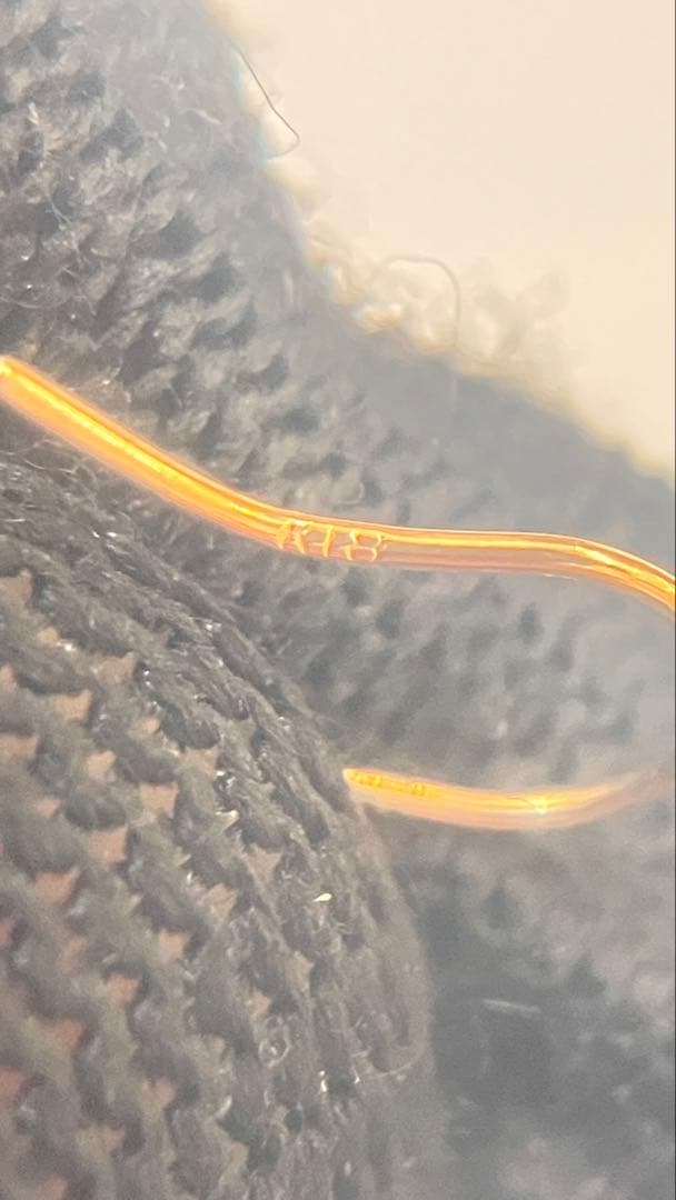 k18 金　ピアス　ゴールド　　蝶　バタフライ　デザインピアス