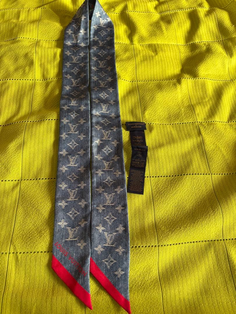Louis Vuitton バンドーチェリー柄 スカーフ