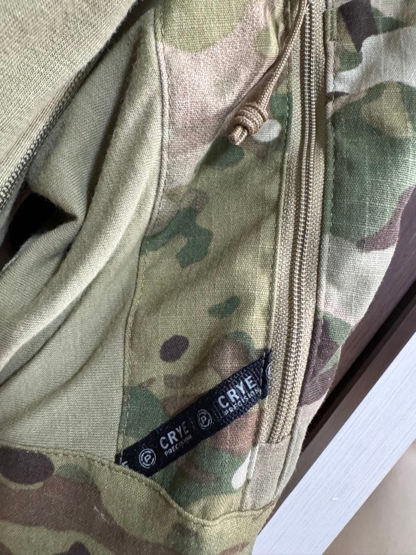 か*な様 本物　実物　新品　タグ付　crye precision G4 コンバッ