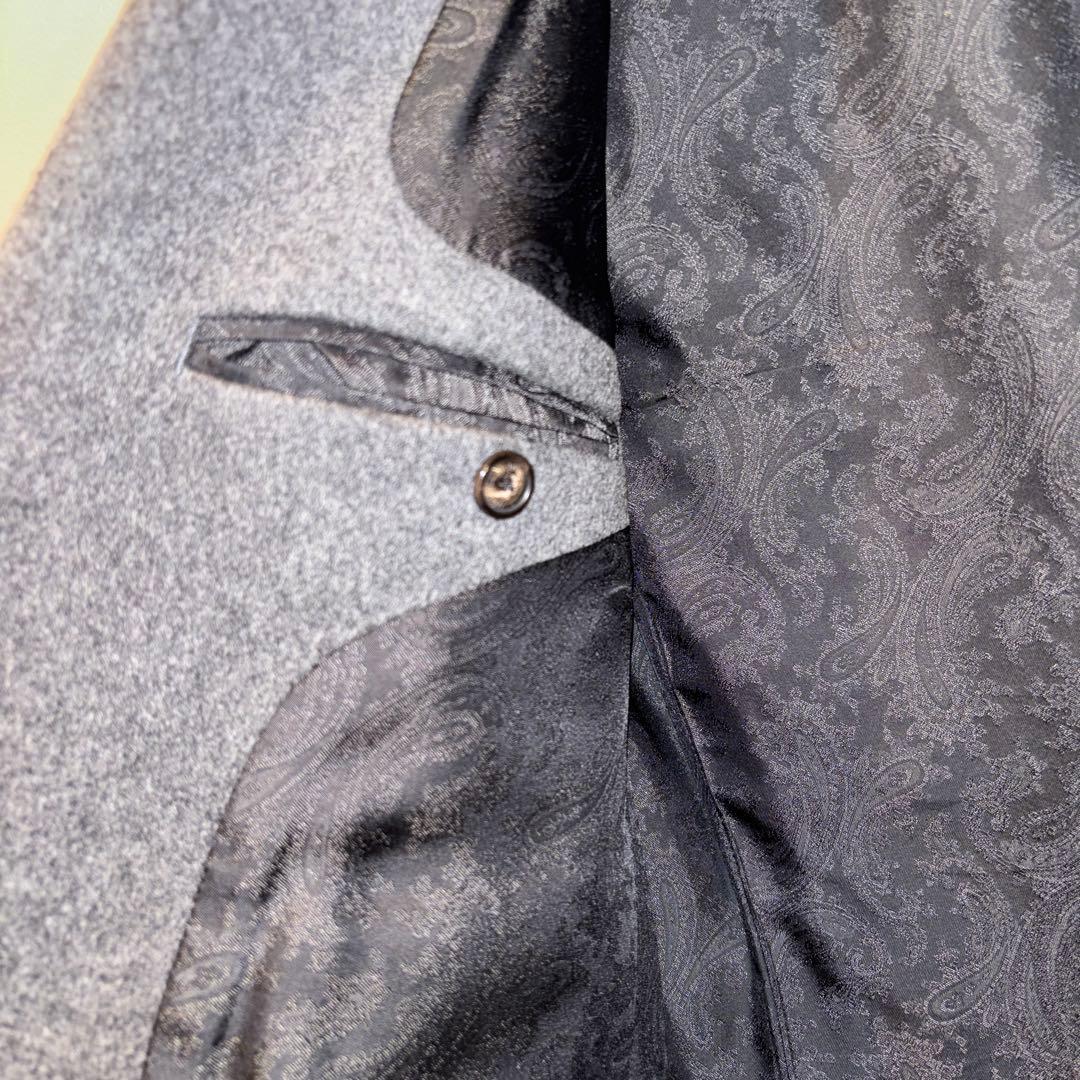 1 piu 1 uguale 3 グレー　チェスターコート