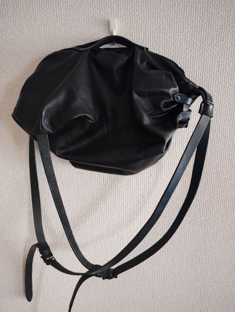 【美品】yohji yamamoto pour homme ブラックバックパック