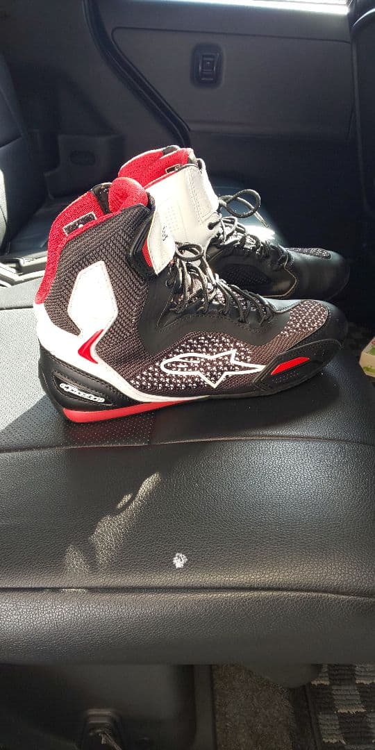 アルパインスターオートバイ シューズ