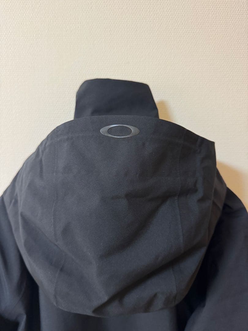 ★美品★Oakleyオークリーブラック スノーウェア ゴアテックス Men'sＬ