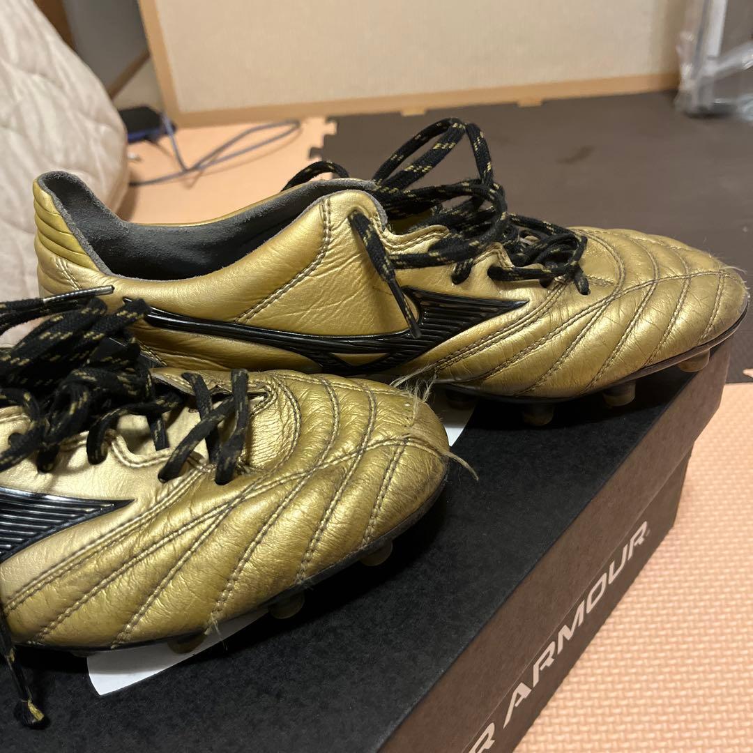 Mizuno Morelia Neo2 ゴールド 26センチ
