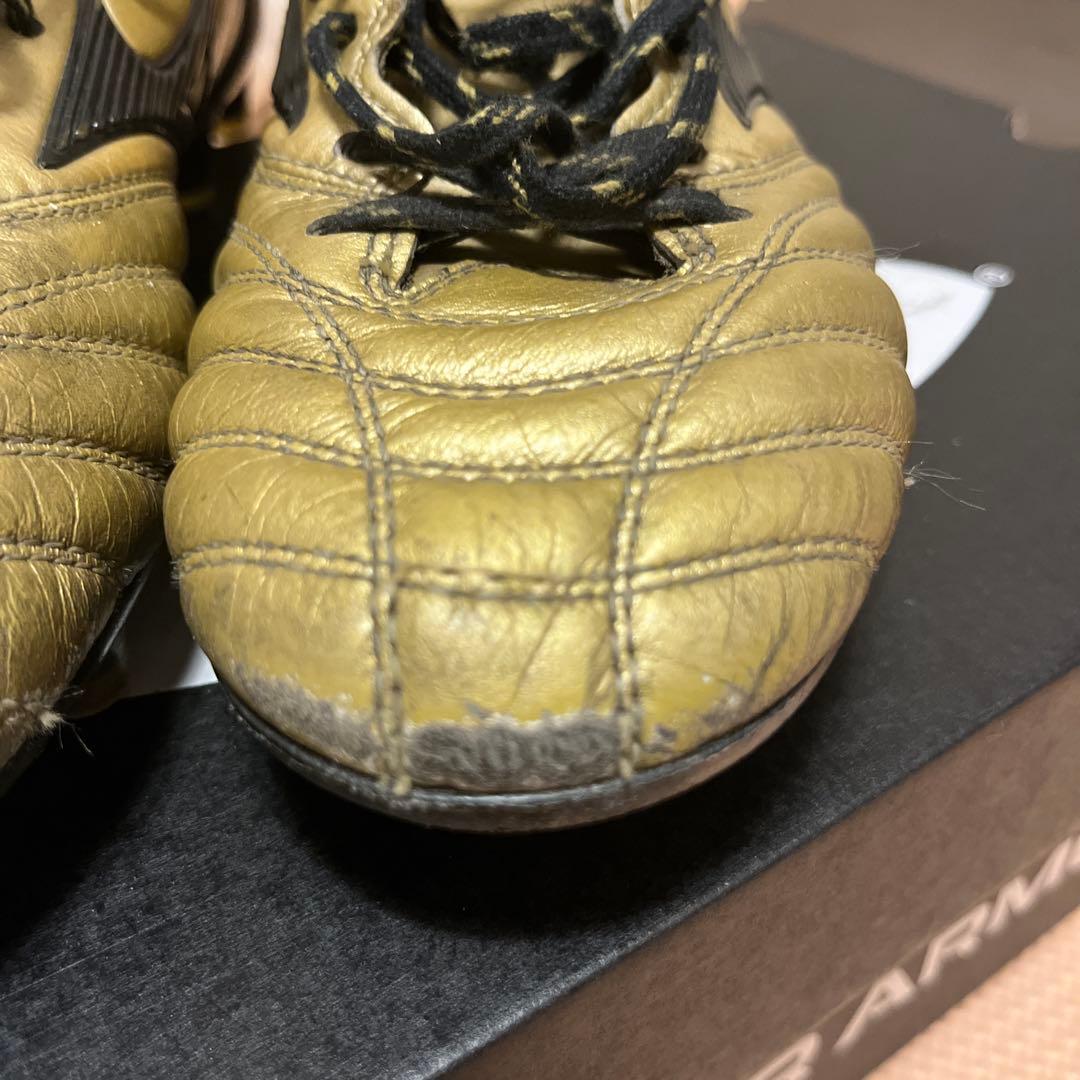 Mizuno Morelia Neo2 ゴールド 26センチ