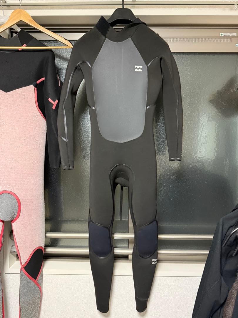 BILLABONG Absolute 4/3mm MLサイズ ブラック