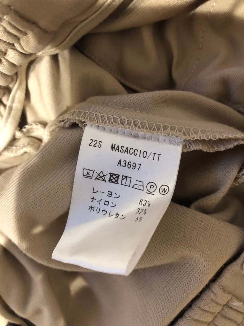 今日価格【美品】giabsarchivio マサッチョ スラックスパンツ 42