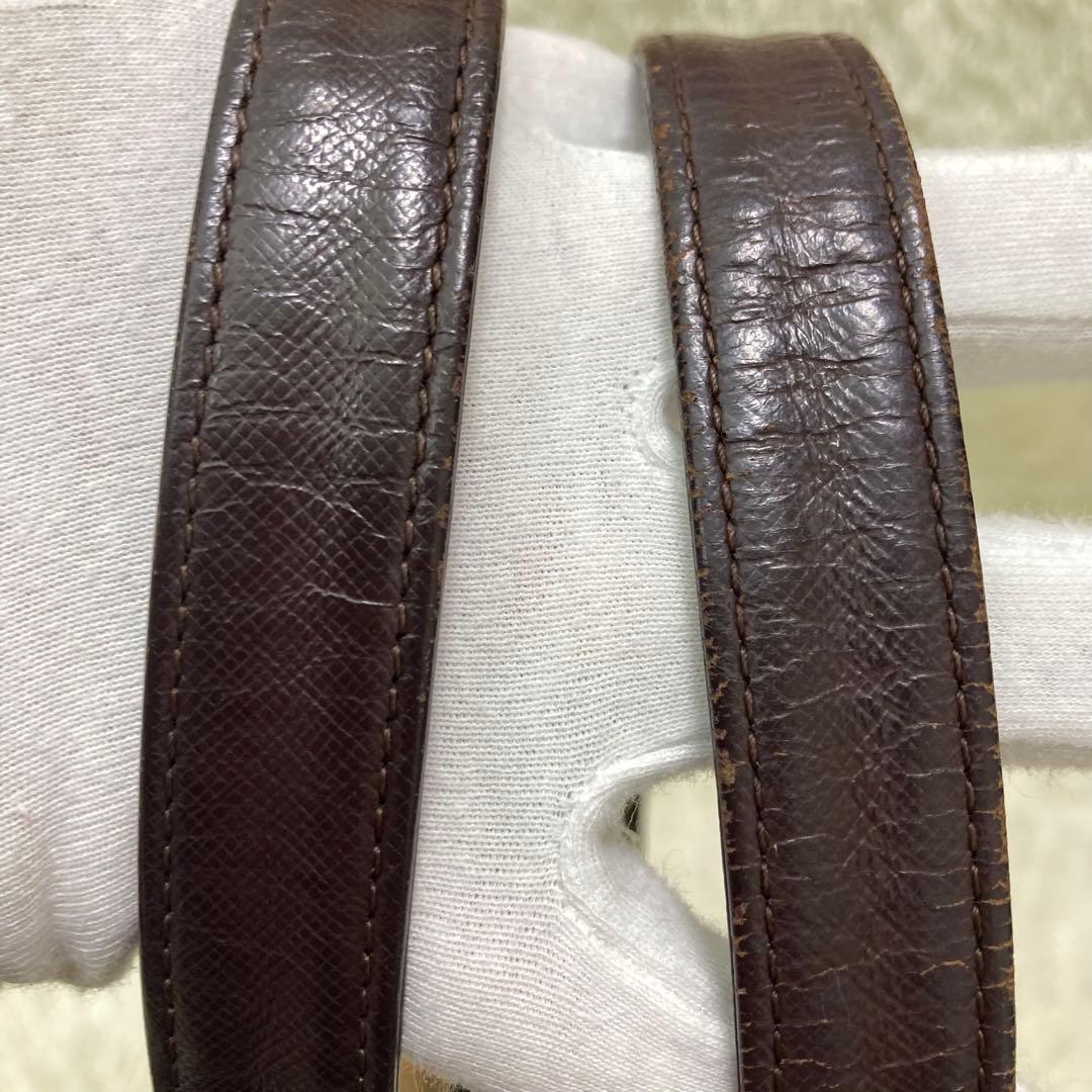 バーバリー　トートバッグ　ゴールドチャーム付き　ノバチェック　シャドーホース