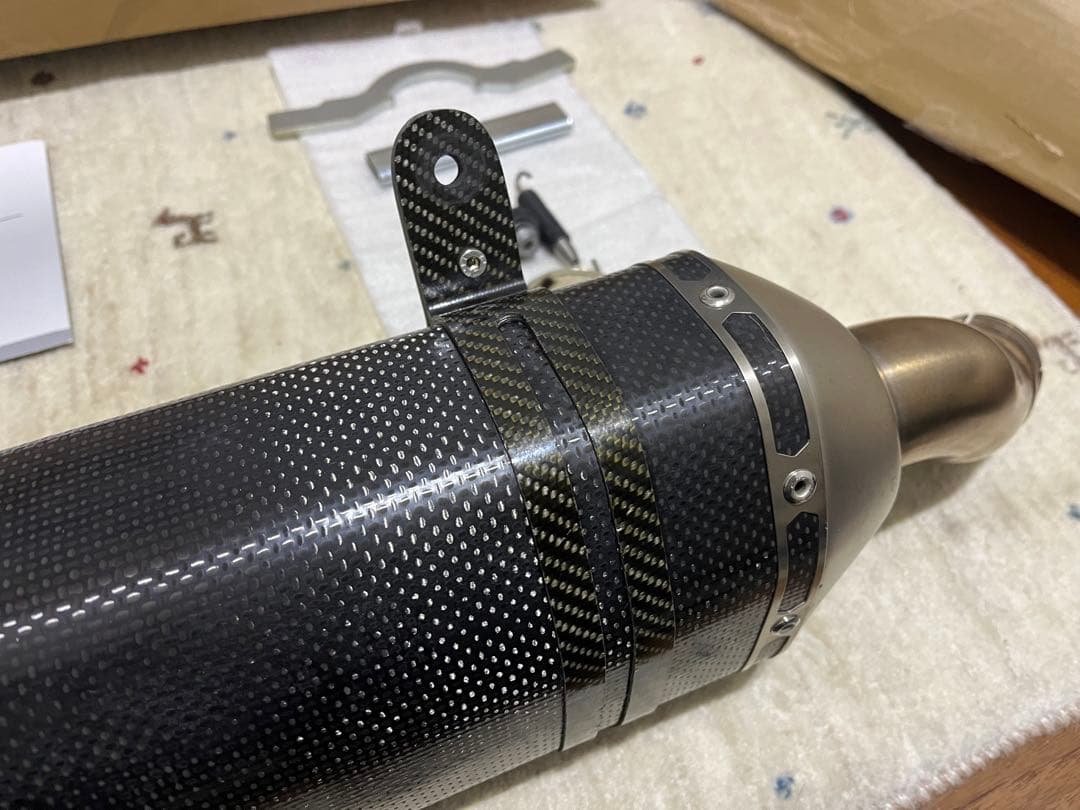 AKRAPOVIC Ninja ZX-4R ZXー25Rスリップオンマフラー