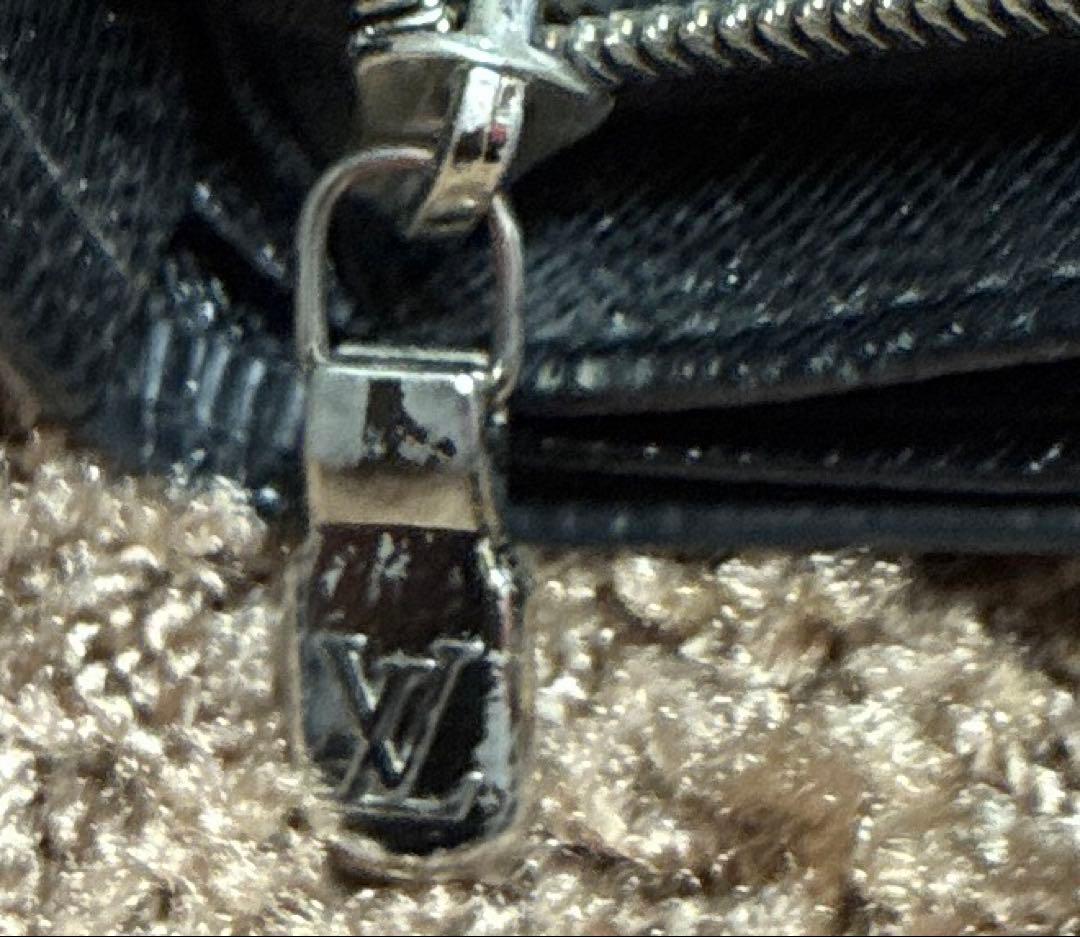 ルイヴィトン LOUIS VUITTON エピ 黒 三つ折り財布 ブラック