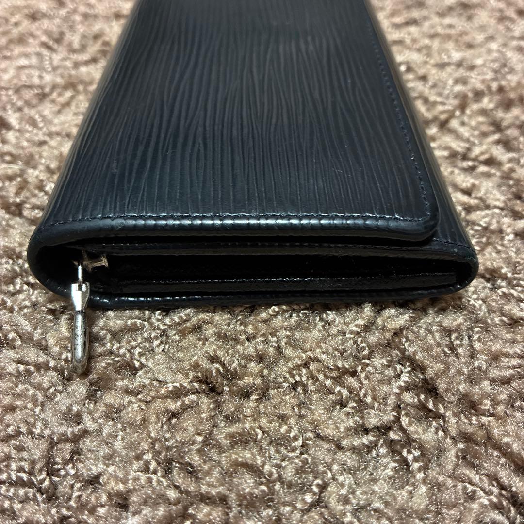 ルイヴィトン LOUIS VUITTON エピ 黒 三つ折り財布 ブラック