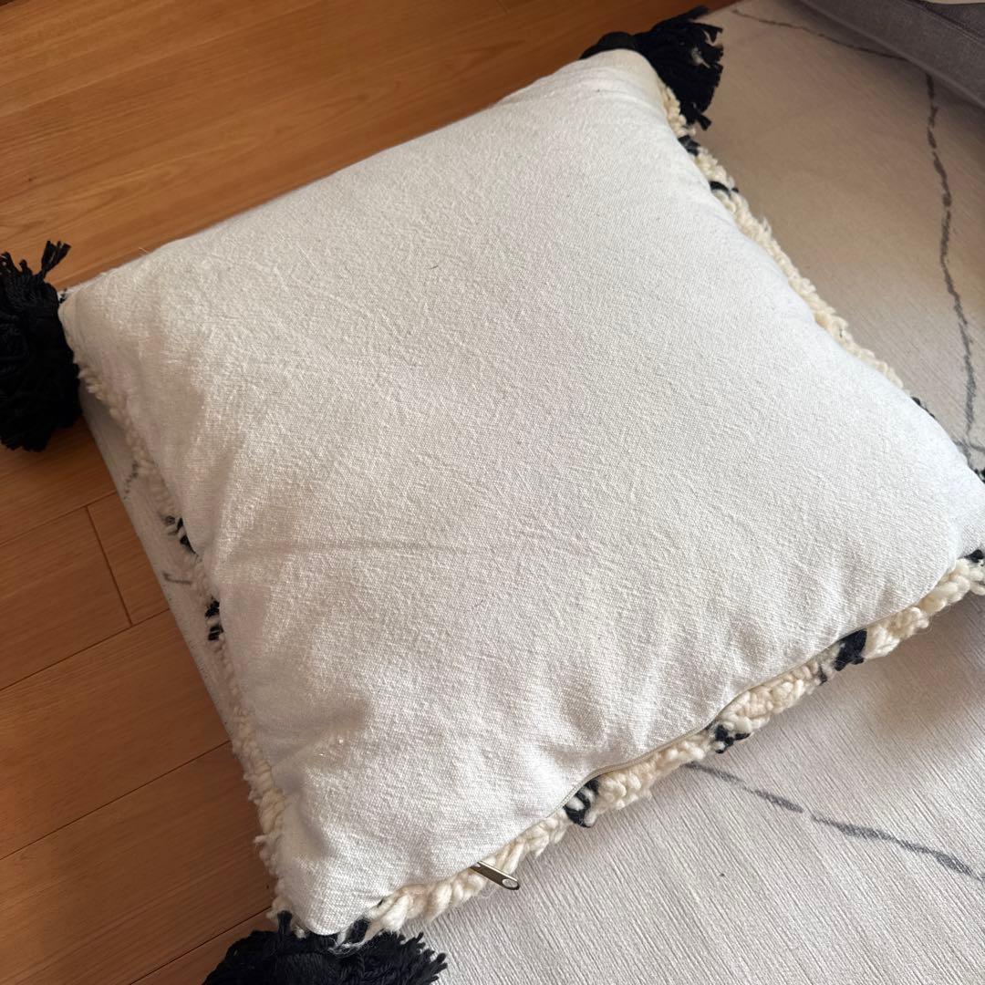 新品未使用！ベニワレンクッションカバー