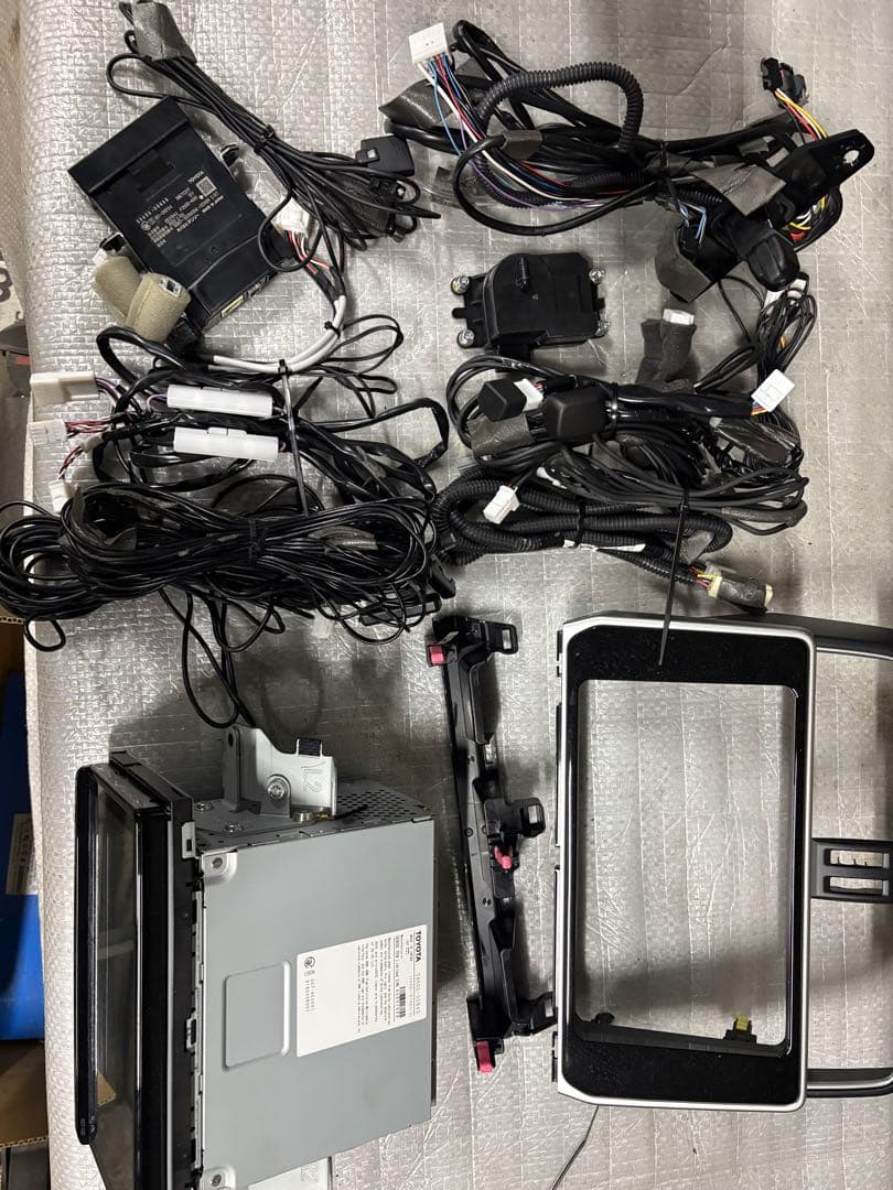 トヨタ プラド 150 純正9インチナビ 2.0ETC バックモニター