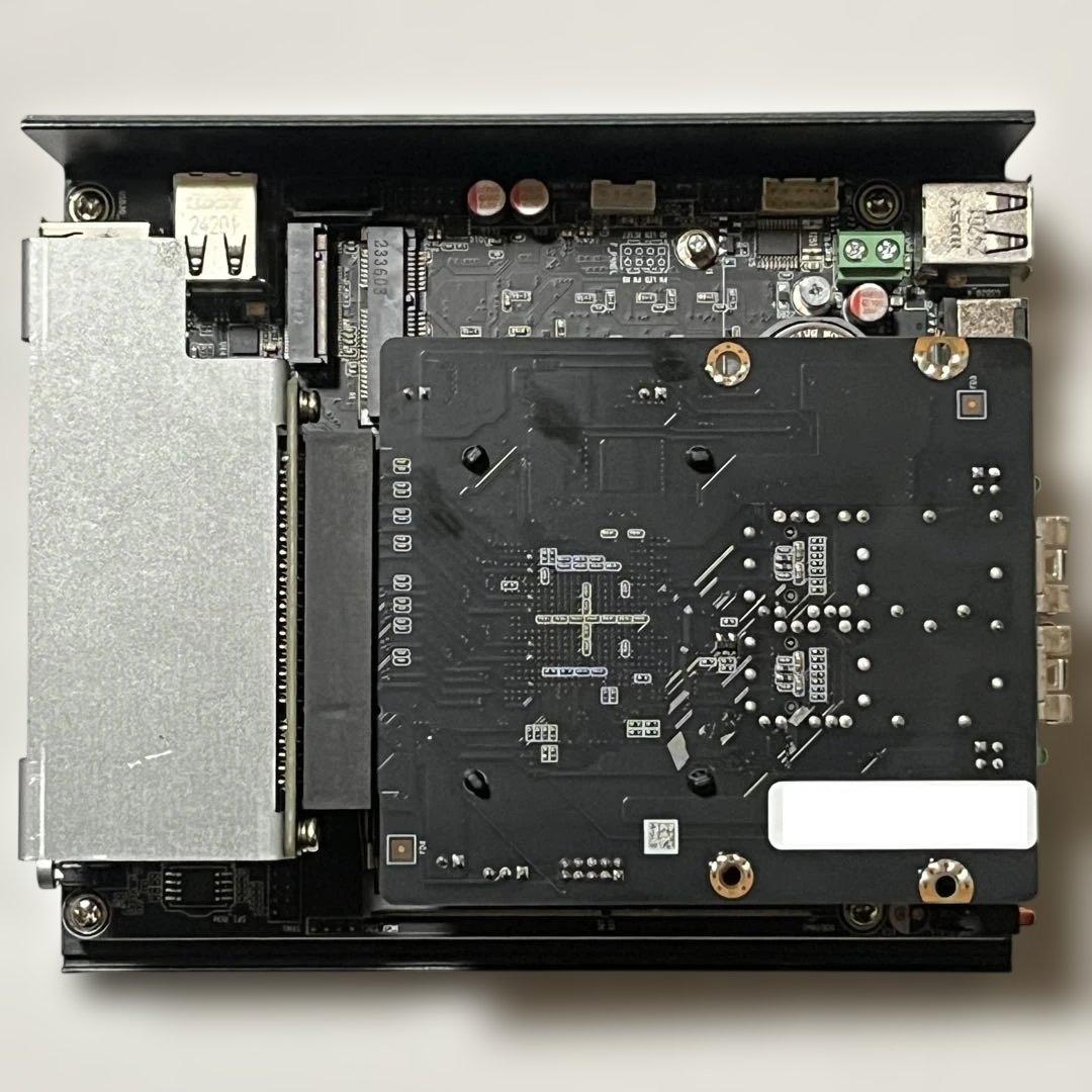 ミニPC Intel N100 2.5G/10G SFP+ NIC搭載ベアボーン
