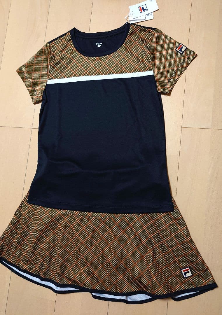 フィラ　テニスウェア　セットアップ　ゲームシャツ　スコート　マスタード　Sサイズ