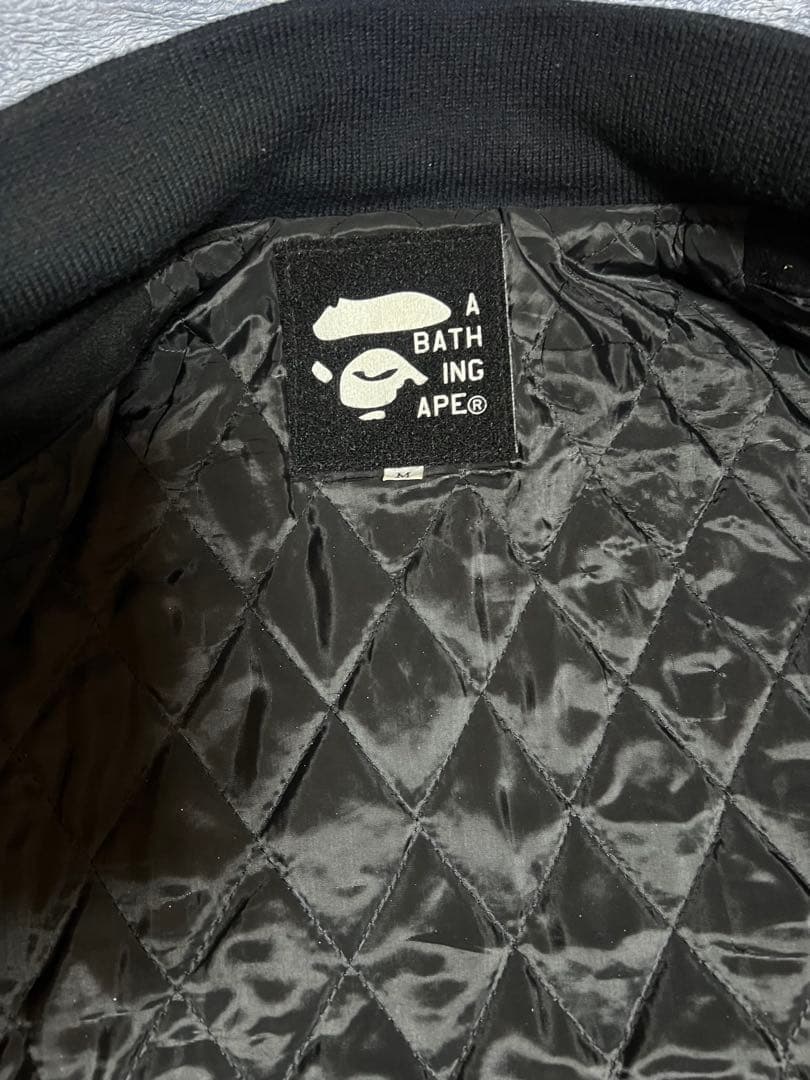 アベイシングエイプ スタジャン