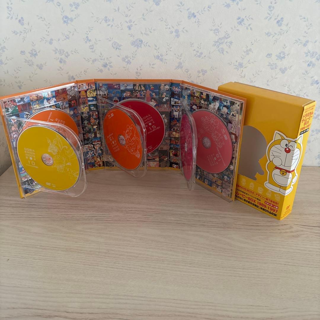 ドラえもんDVDBOX DORAEMON THE MOVIE BOX