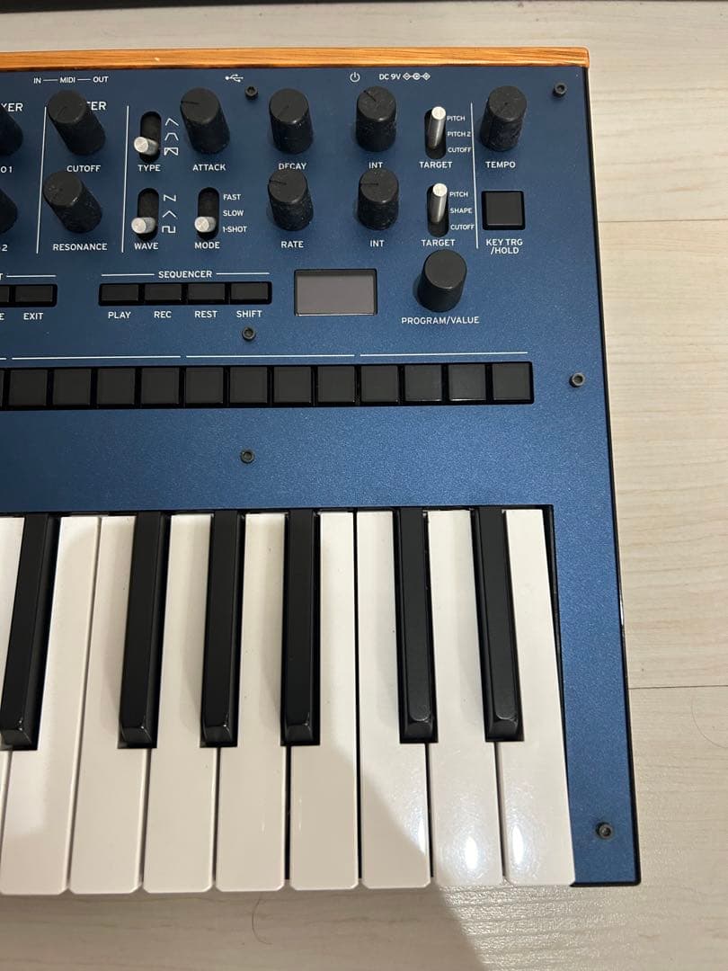 KORG monologue アナログシンセサイザー 25鍵 青