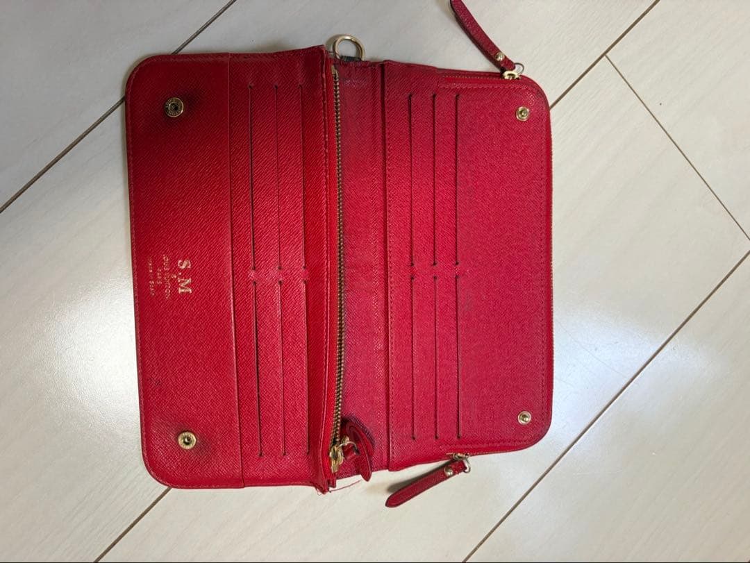 ルイヴィトン　モノグラム　ジッピーウォレット　フリンジ