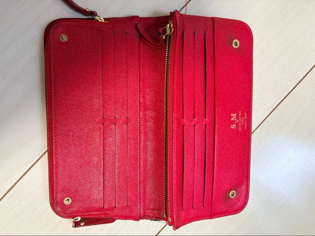 ルイヴィトン　モノグラム　ジッピーウォレット　フリンジ