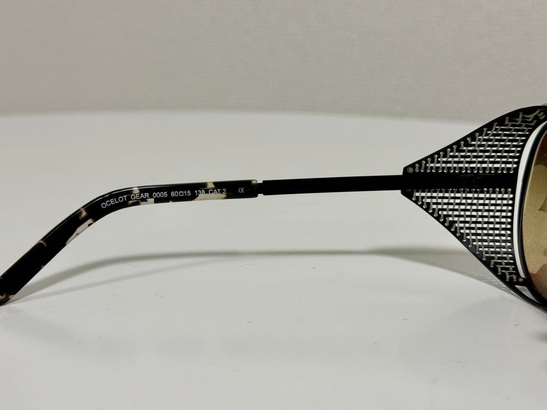 L GEAR SOLID V オセロット サングラス