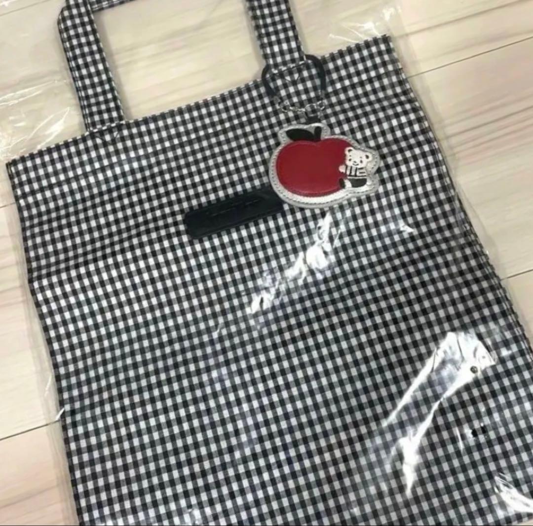 ファミリア トートバッグ 黒 ギンガムチェック