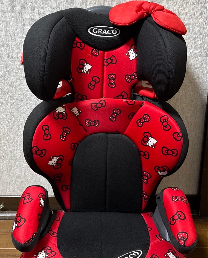 【美品】希少ハローキティジュニアシート GRACO サンリオ