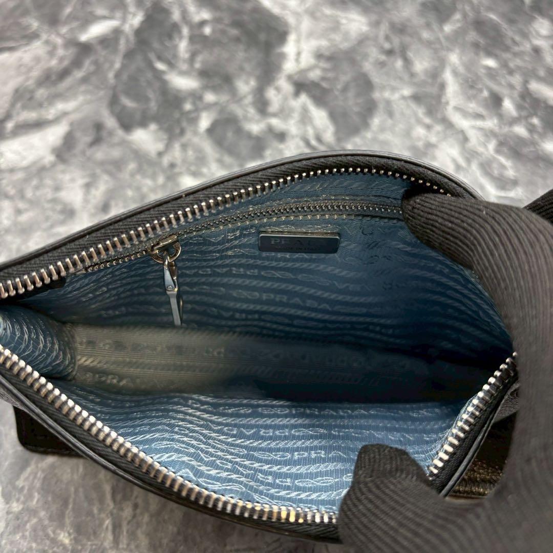 極美品✨　ＰＲＡＤＡ エティケット ワンショルダーバッグ