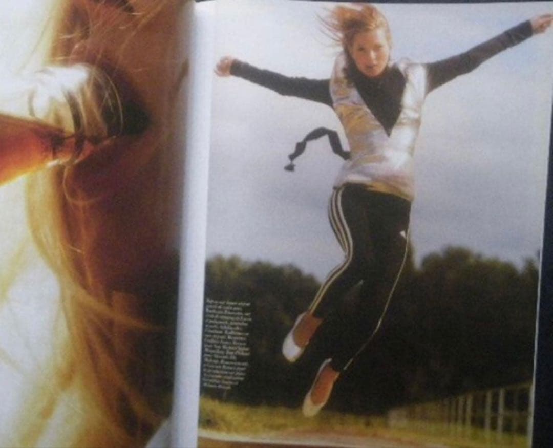 未開封‼️ VOGUE PARIS Kate Moss NIKE