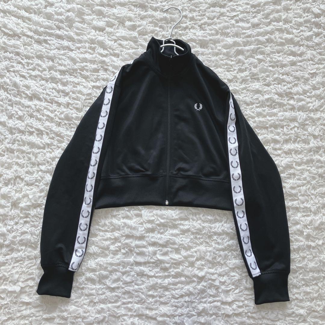 トップス FRED PERRY CROPPED TAPED TRACK JACKET