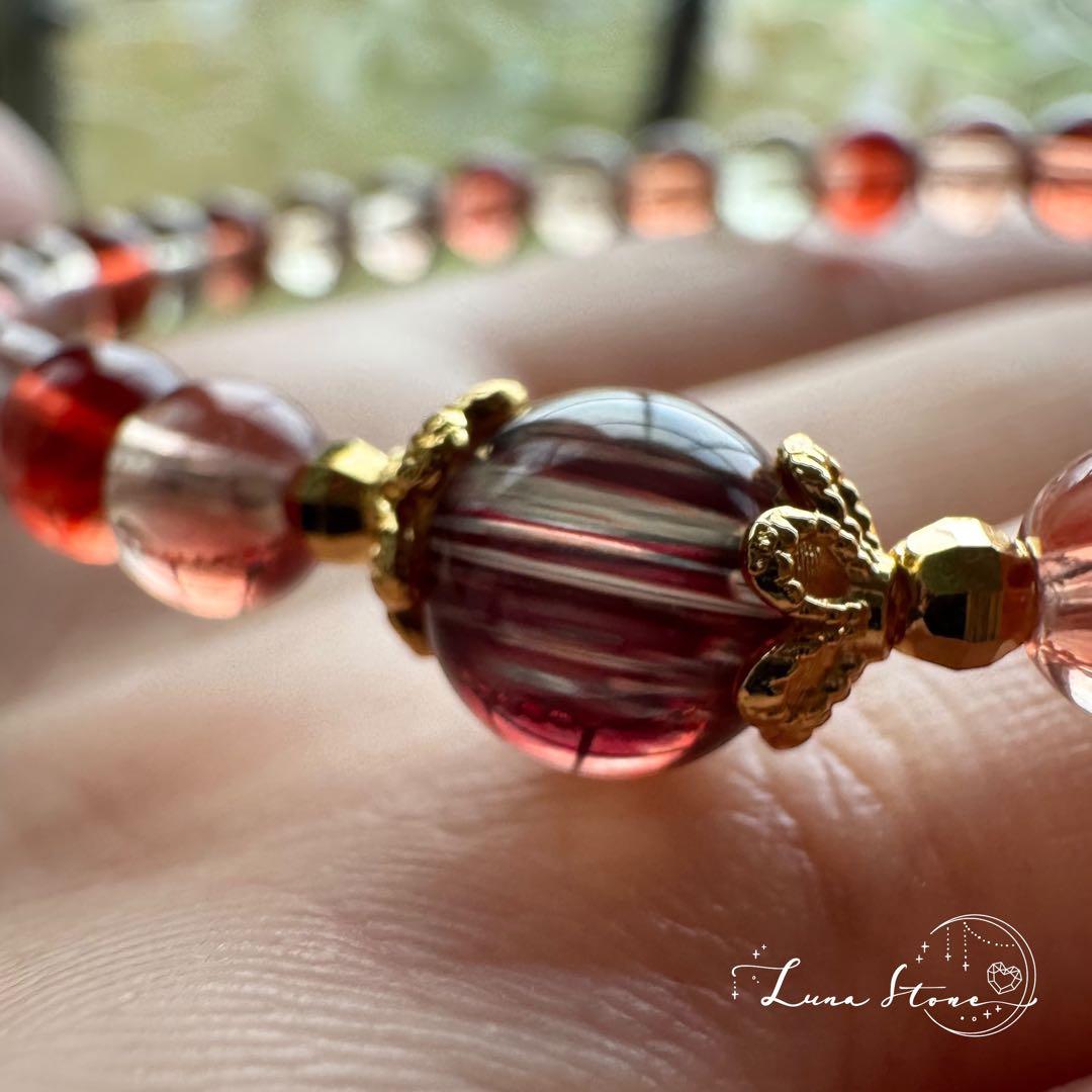 ⭐︎再販【ハイクオリティ アンデシン】光で変わる幻想的な彩り 天然石 ブレスレット