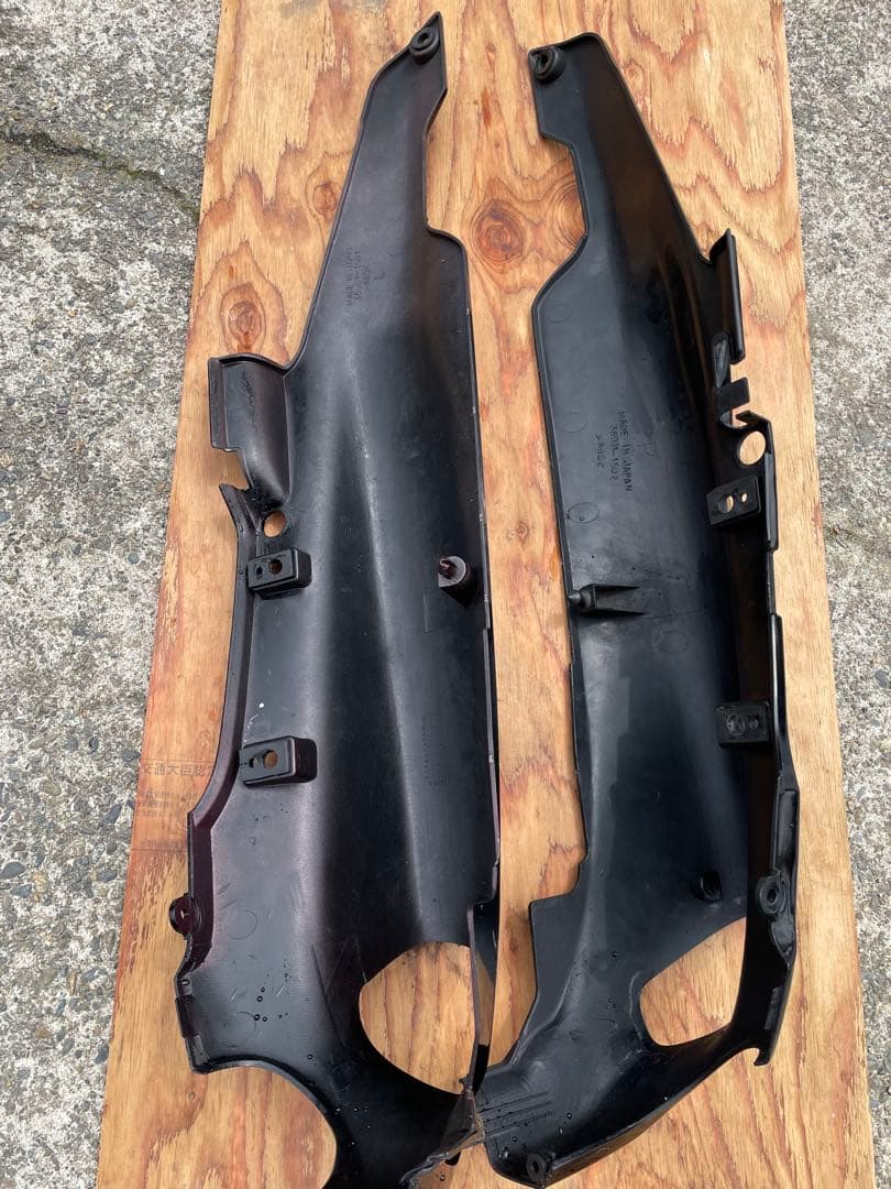 zzr1100d シートカウル