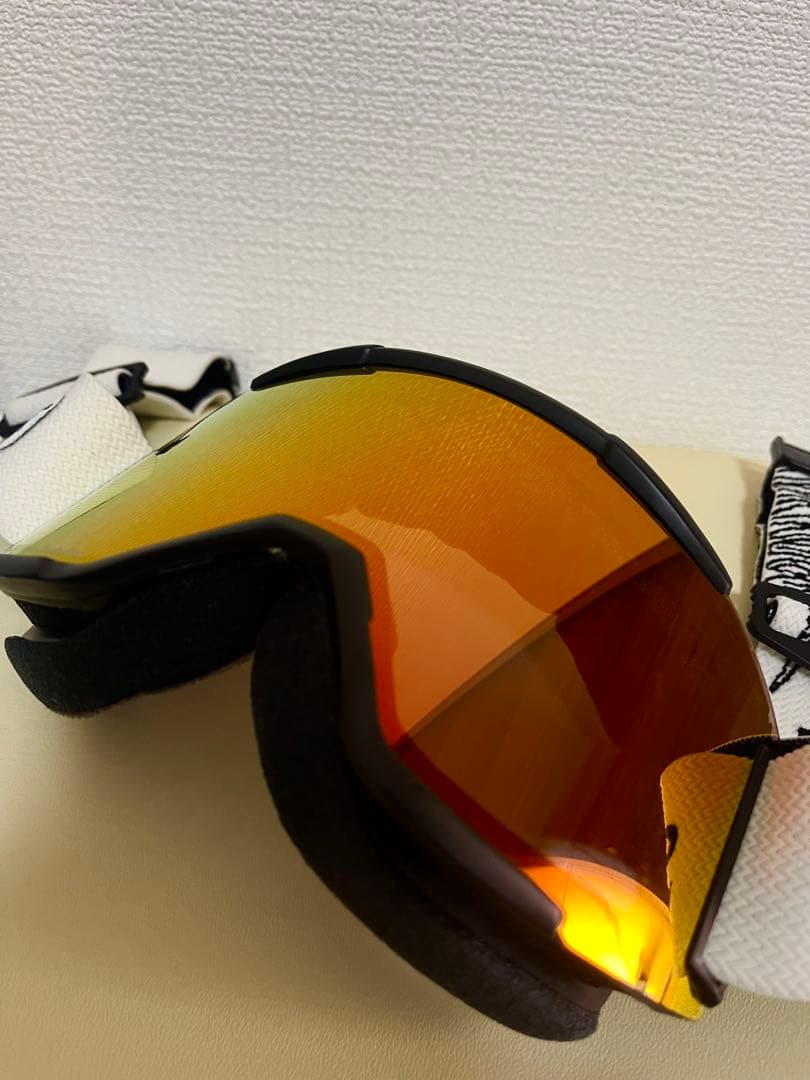 SMITH SQUAD ゴーグル　調光レンズ