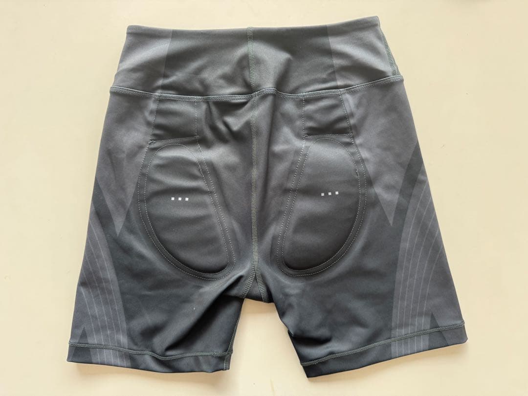 シックスパッド　ヒップフィット　Ｍサイズ