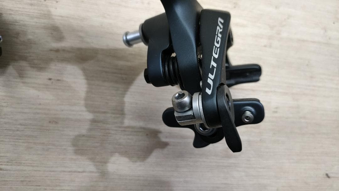 ULTEGRA アルテグラ■キャリパーブレーキ　前後セット■ BR-R8000■
