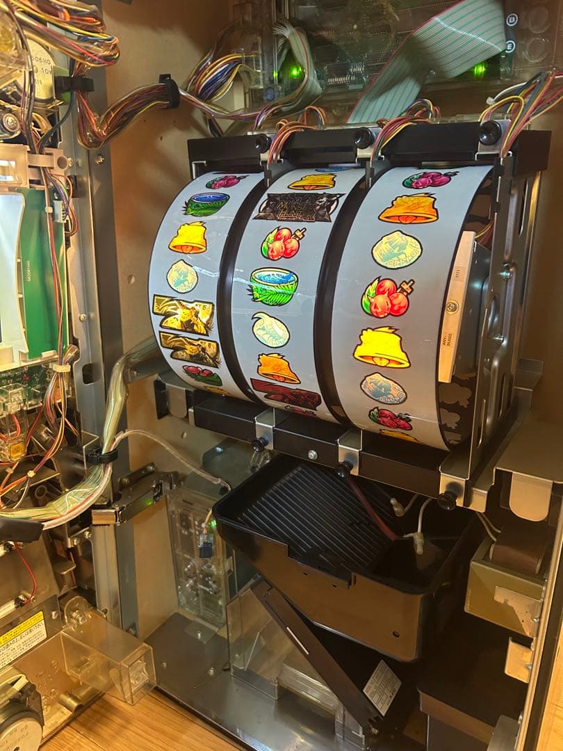 haru　パチスロ　初代コードギアス　初代モンスターハンター