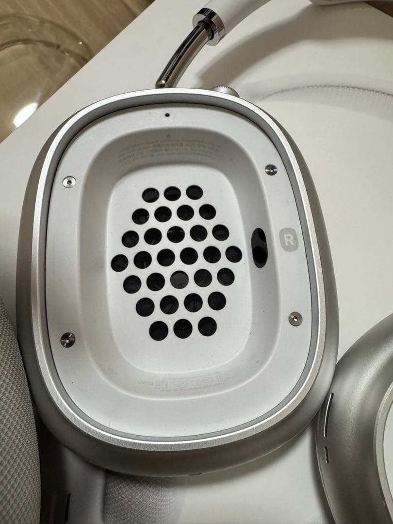 Apple AirPods Max シルバー　正規品　イヤーパッドほぼ新品