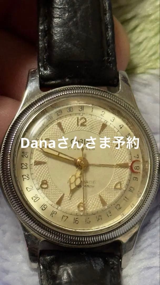 ビンテージのオリス ビッグクラウン ポインターデイト ウォッチです。