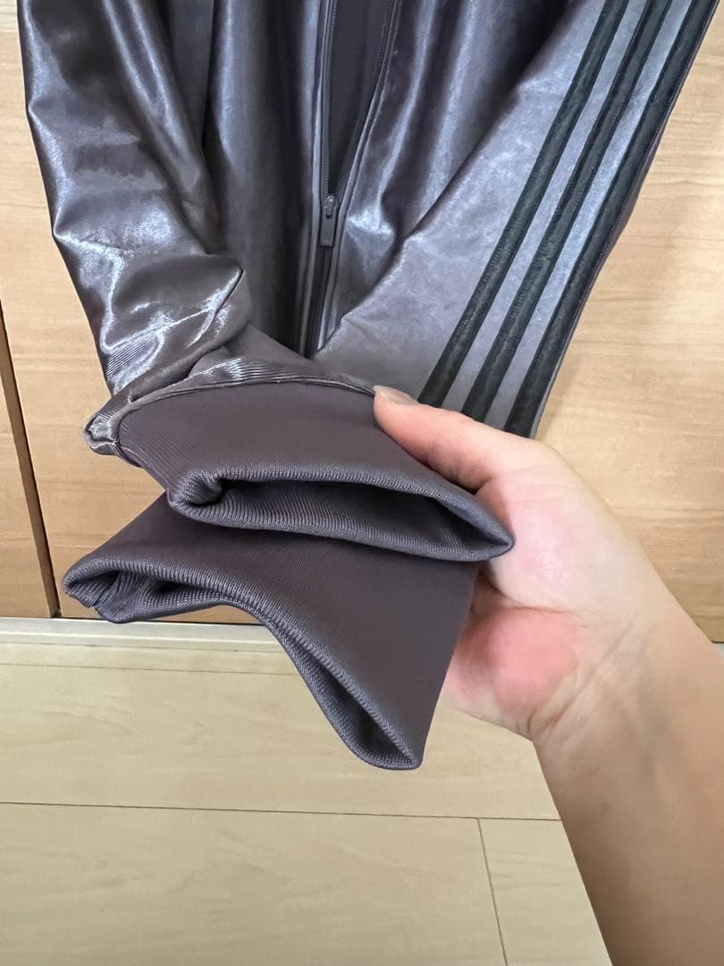 adidasOriginalsファイヤーバード メタリックトラックトップ