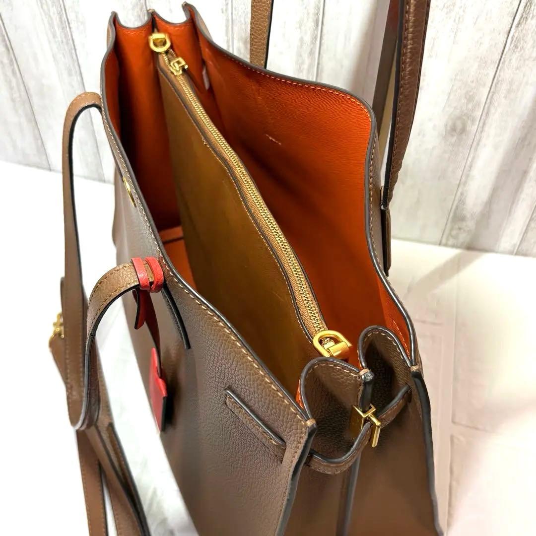 TORY BURCH ✮ウォーカーサッチェル　トートバッグ　斜め掛け可　キャメル