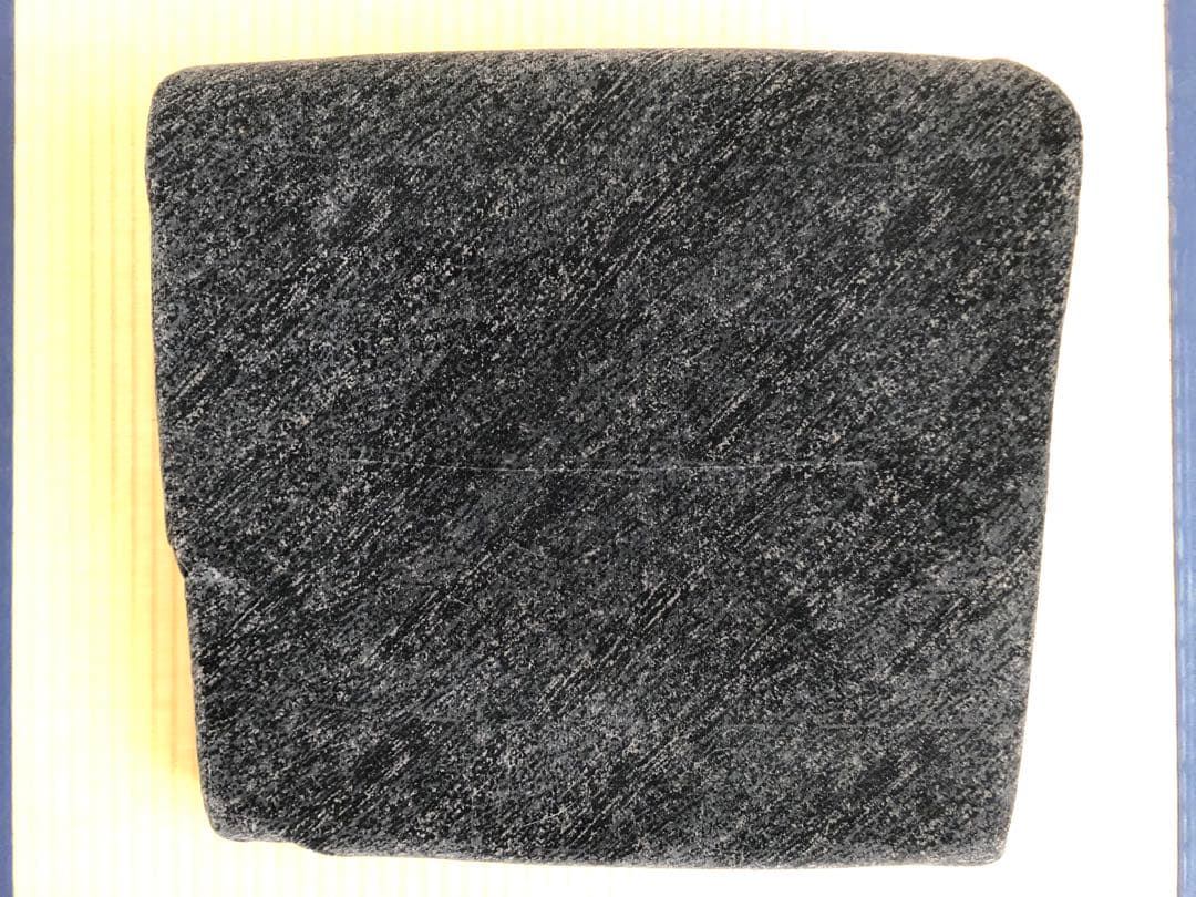 山形新幹線E3系グリーン車座席クッション