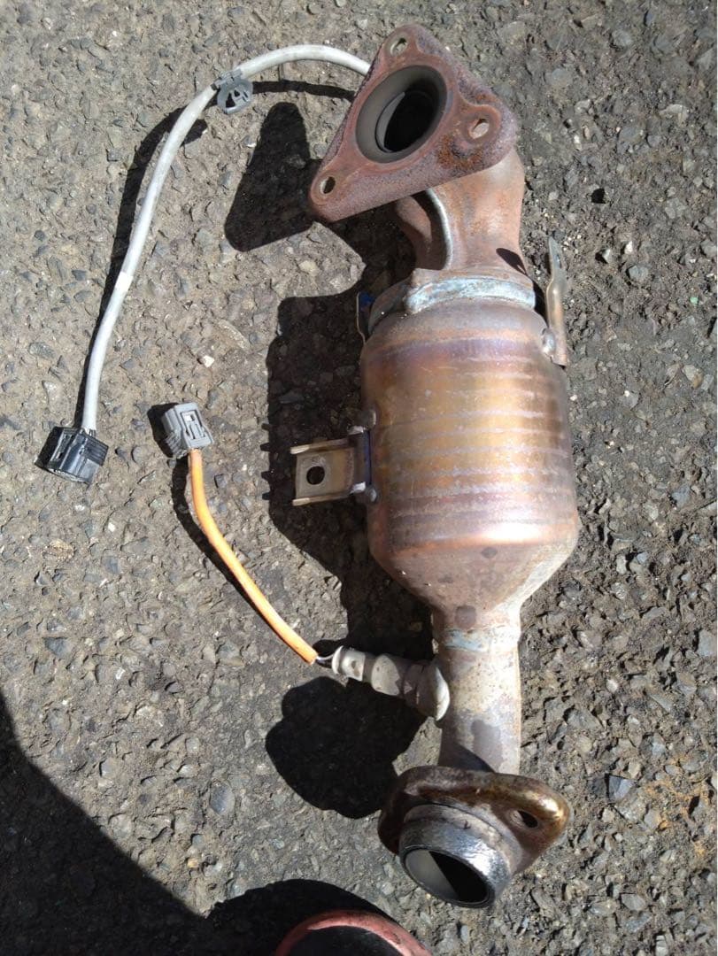 スペーシア 触媒 センサー付き