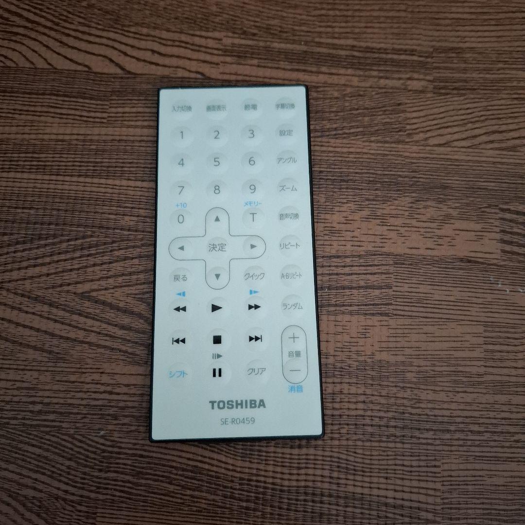 TOSHIBA ポータブルDVDプレーヤー SD-P1010S　10.1インチ